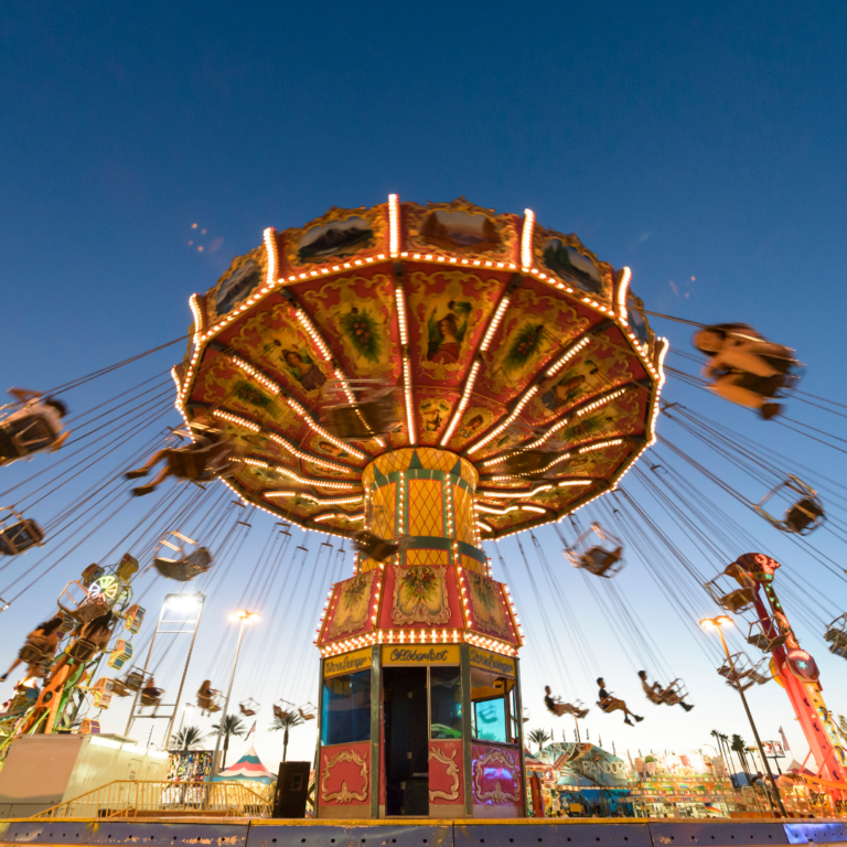 Karussell Kirmes Familienfest Wochenende